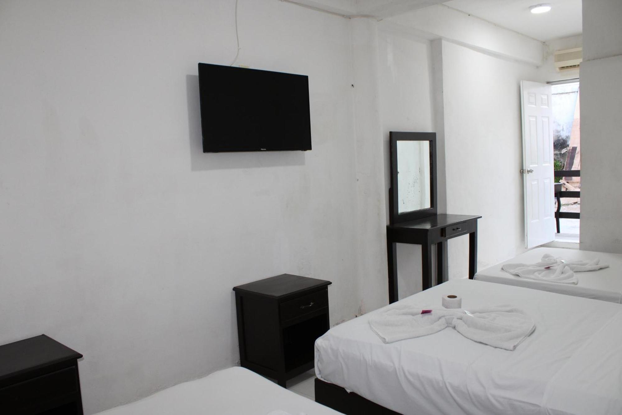 Oyo Hotel Colibri Τσετουμάλ Εξωτερικό φωτογραφία