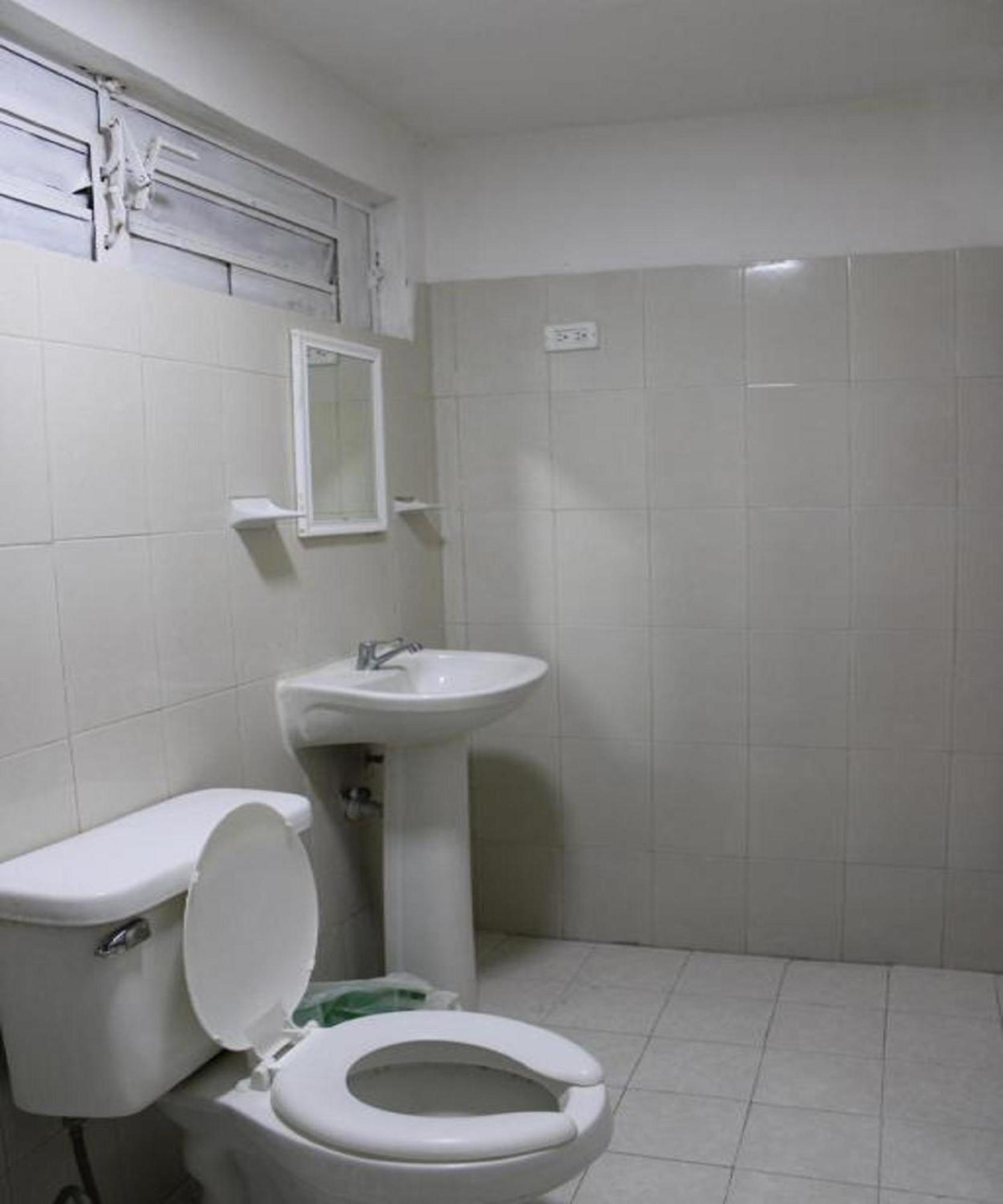 Oyo Hotel Colibri Τσετουμάλ Εξωτερικό φωτογραφία
