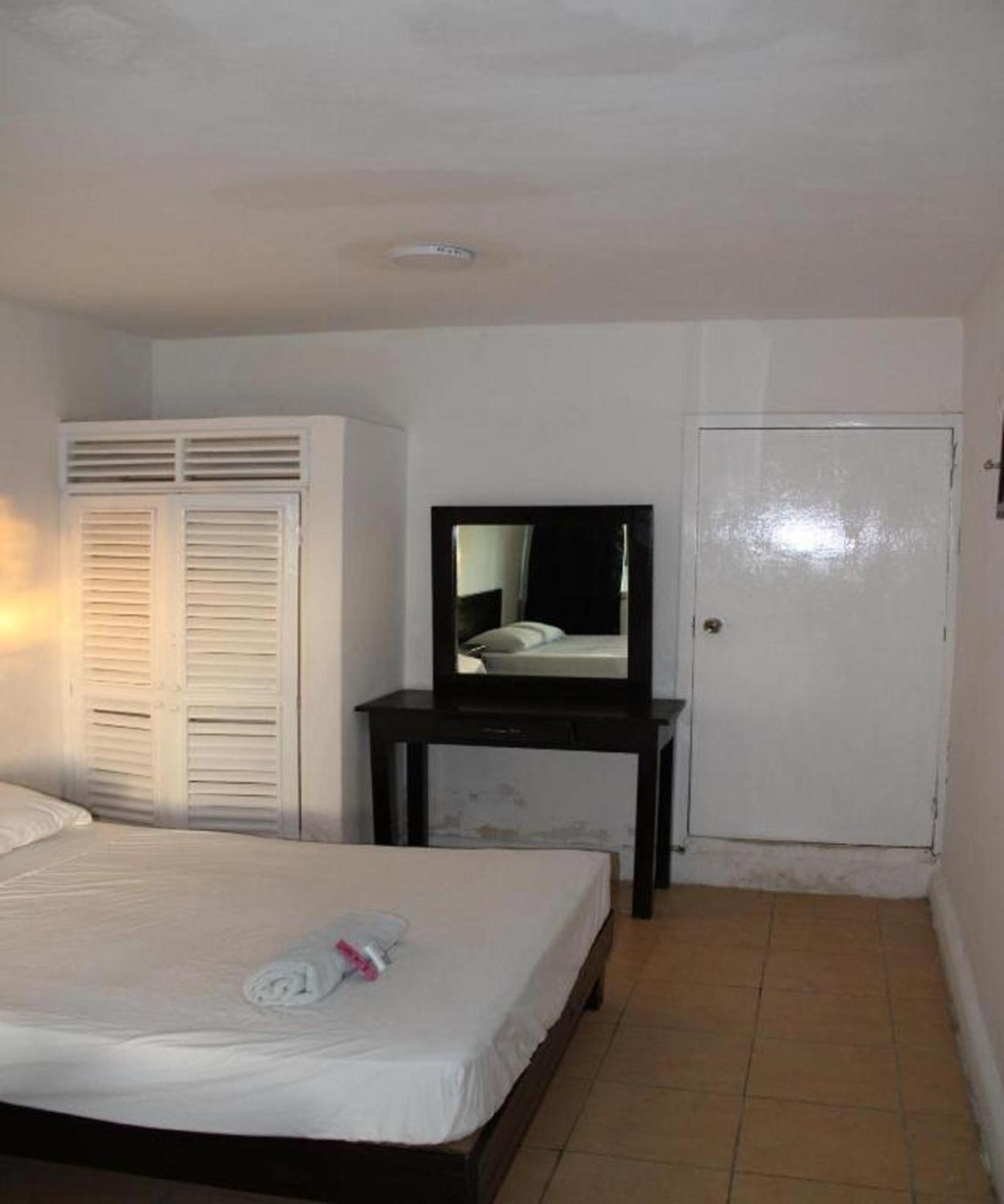 Oyo Hotel Colibri Τσετουμάλ Εξωτερικό φωτογραφία